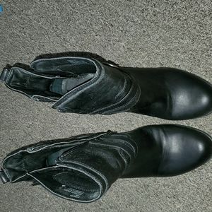 Black Ladies boots size 7.5M, Style &CO